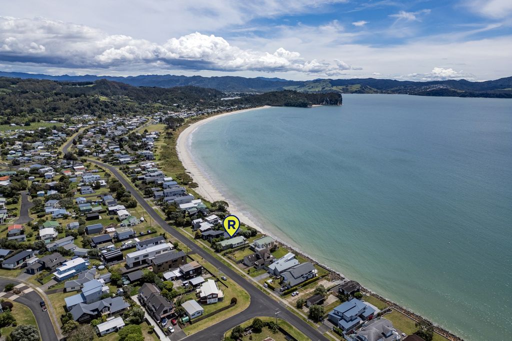 Sold 121 Captain Cook Road, Cooks Beach realestate.co.nz