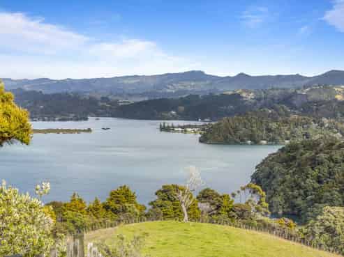 110 Ti Point Road, Ti Point