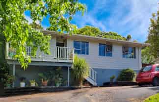 37 Trias Road, Totara Vale