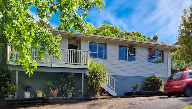 37 Trias Road, Totara Vale