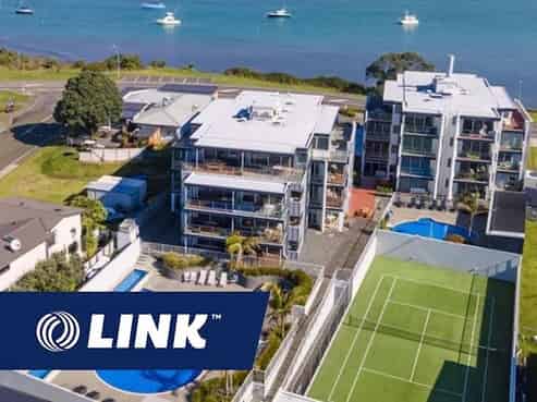 Stunning Beachside Freehold Apartment & Business