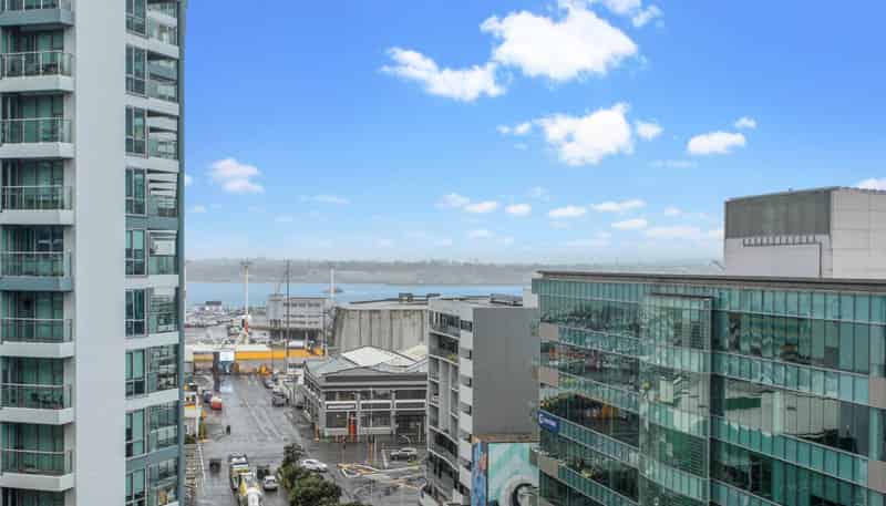 812/47 Beach Road, Auckland Central