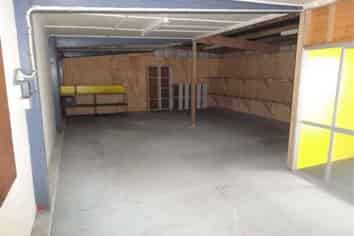 Retail/Warehouse Premises