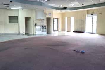 COMMERCIAL BUILDING - PRIME CORNER SITE