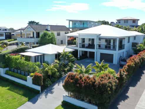 115 Town Point Road, Maketu