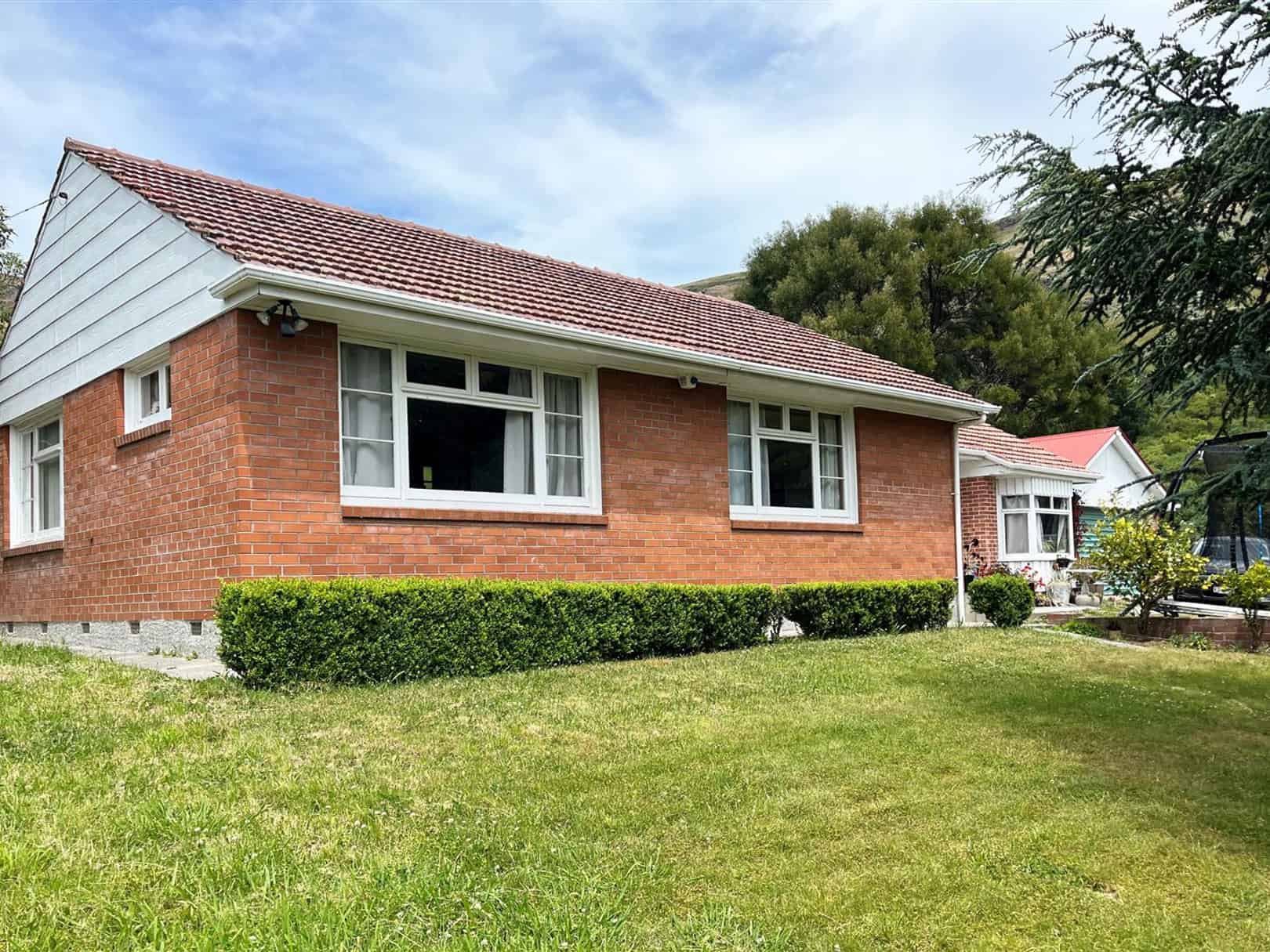 Heathcote Valley Homes and Real Estate for Sale realestate.co.nz