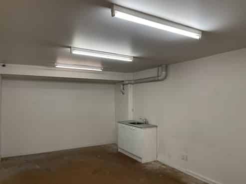 120 sqm Central Broadway Retail 