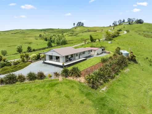 81 Tavinor Road, Otaika