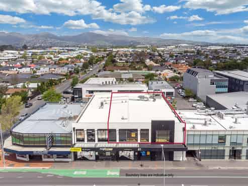 First-floor office space in Riccarton