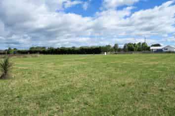 38 Svenson Road, Waipukurau