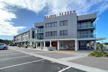 TENANTED ROADFRONT NEAR NEW RETAIL/SHOWROOM SPACE

