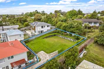 208C Henderson Valley Road, Henderson