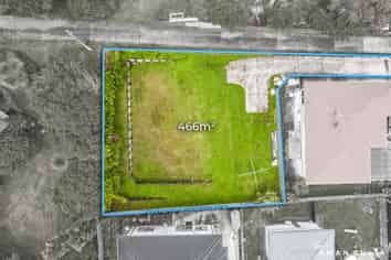 208C Henderson Valley Road, Henderson