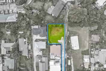 208C Henderson Valley Road, Henderson