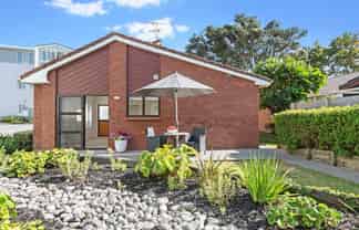 8 Milton Road, Orewa