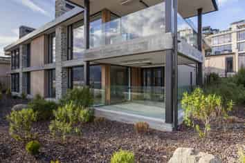Apt 37 Marina Terrace Apartments, 65 Lakeside Road, Wanaka