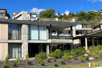 Apt 37 Marina Terrace Apartments, 65 Lakeside Road, Wanaka