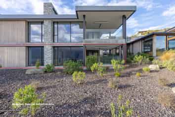 Apt 37 Marina Terrace Apartments, 65 Lakeside Road, Wanaka