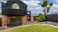Open gallery