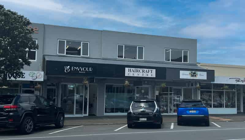 194 Main Road, Tawa