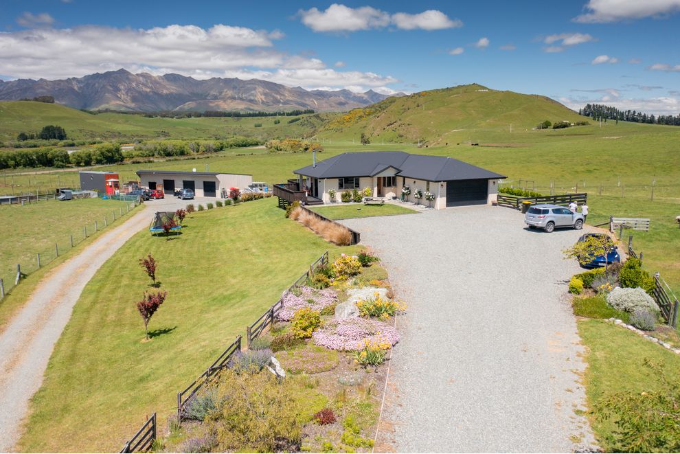 1074 Hillside Manapouri Road, Manapouri, Southland For Sale realestate.co.nz