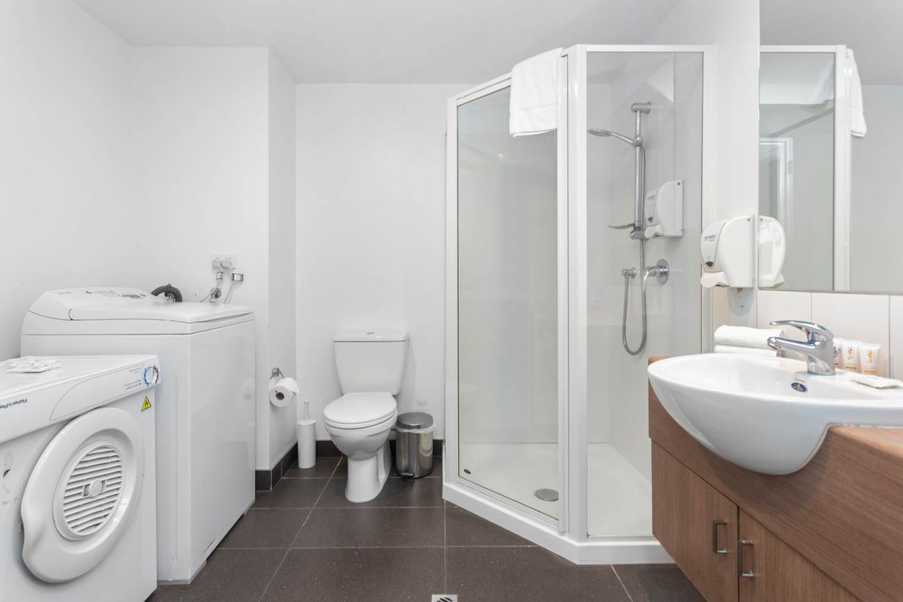 City fringe investment opportunity! - Mehr