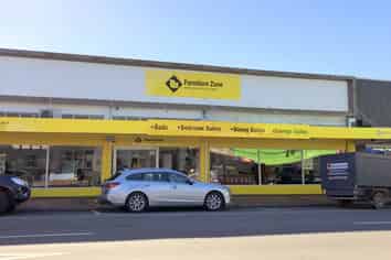 High Profile Main Street investment. 
