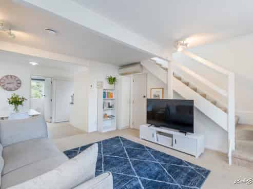 26B Viewmont Drive, Harbour View