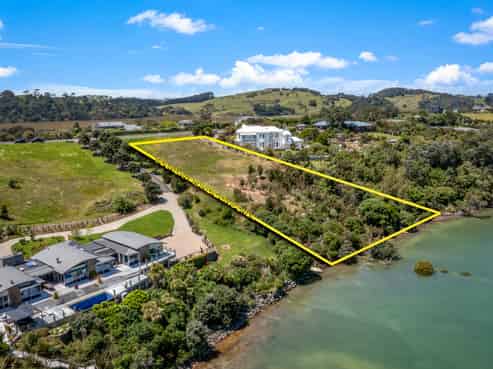 143 Ridge Road, Mahurangi East