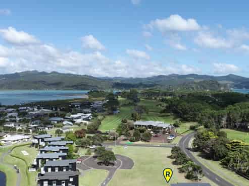 FDU 9 and/101 Harbour Drive, Matarangi
