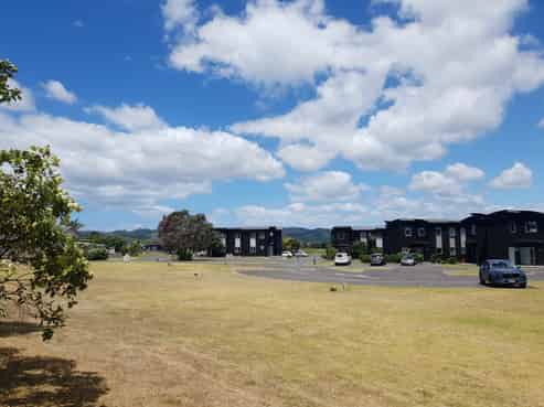 FDU 9 and/101 Harbour Drive, Matarangi