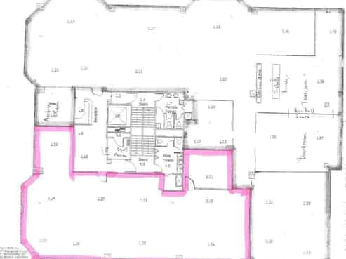 Office with 4 valuable parks 
