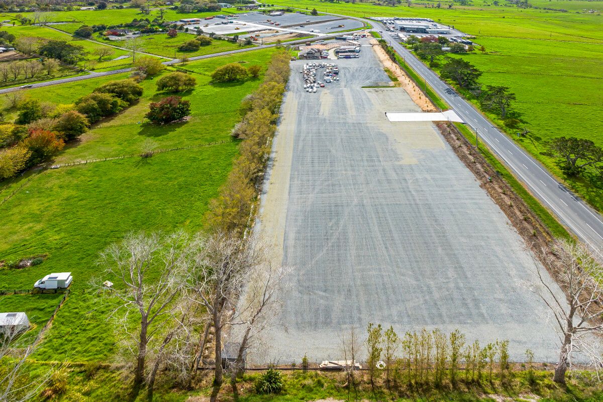 Dairy Flat Yard Options - Big or Small - Vista 3