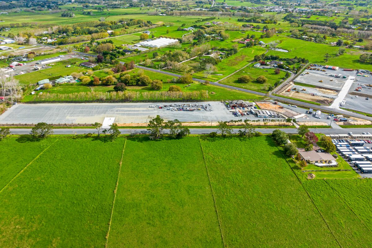 Dairy Flat Yard Options - Big or Small - Més