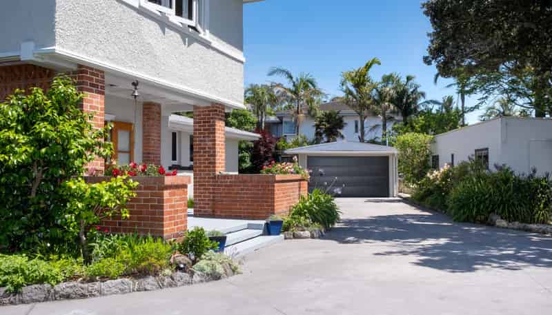 44 Lighthouse Road, Bluff Hill