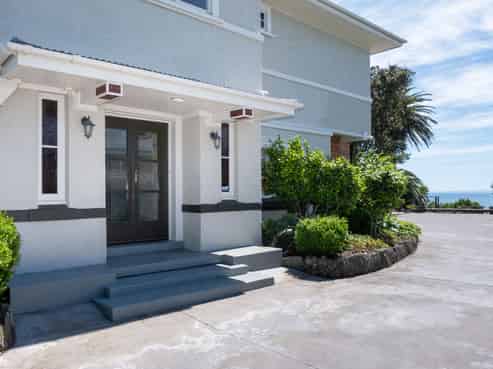 44 Lighthouse Road, Bluff Hill