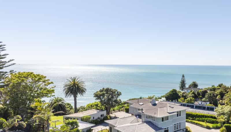 44 Lighthouse Road, Bluff Hill