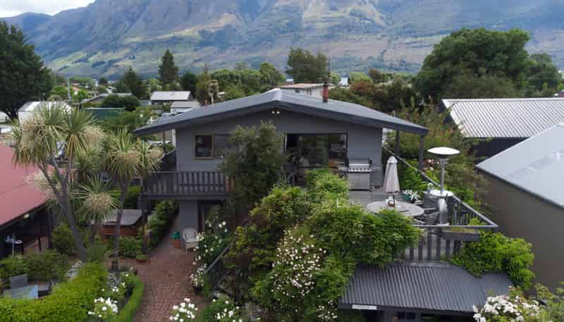 64  Mull Street, Glenorchy