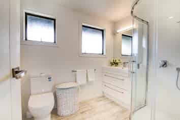 64  Mull Street, Glenorchy