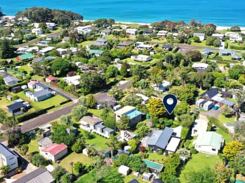 13 Marlin Place, Whiritoa