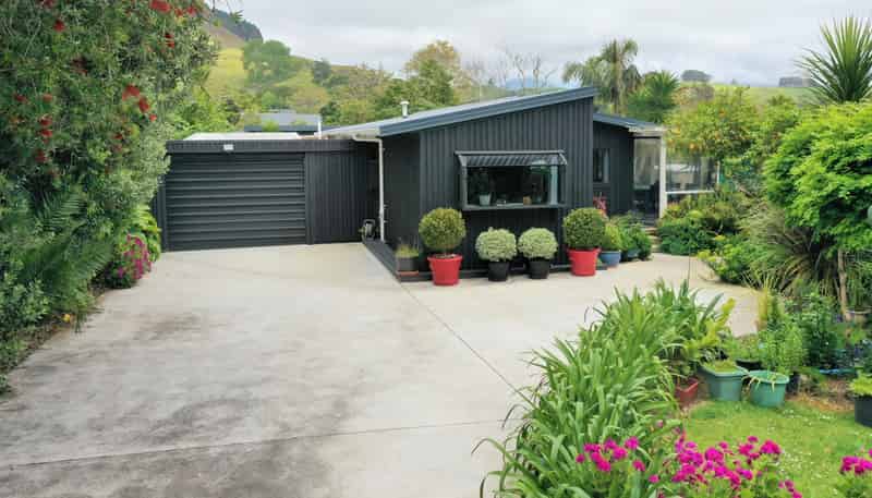 13 Marlin Place, Whiritoa