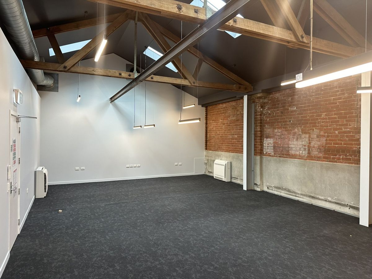 Profile Offices/Retail On Dunedin's Main Street - Mehr