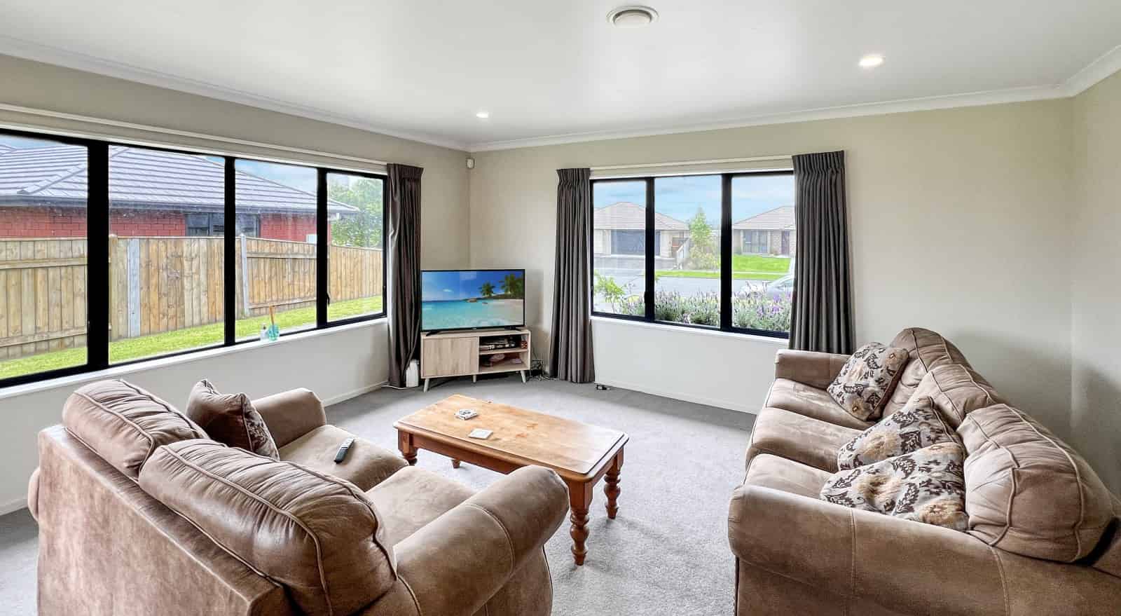 186 Pacific Drive, Palmerston North, Palmerston North City For Sale