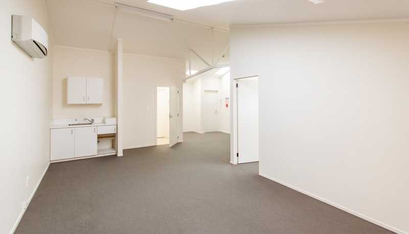 Suites/5-15 Victoria Road, Devonport