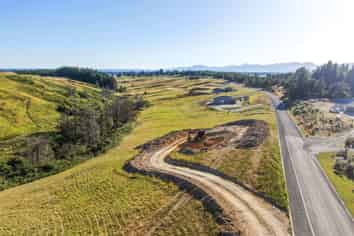 260 Bronte Road West, Mahana