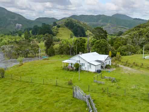 418 Kaiwaka Road, Martinborough