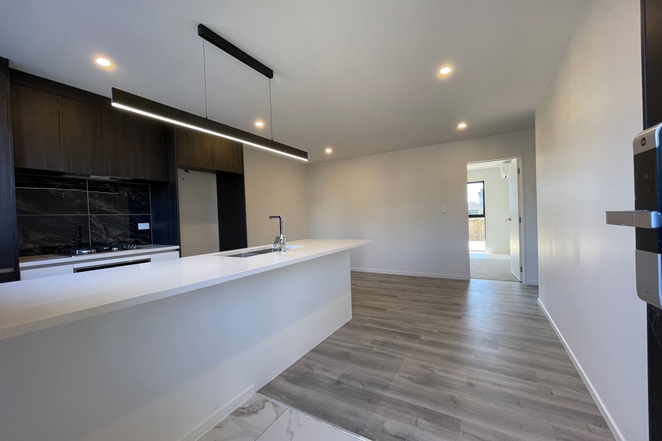 Brand New Modern Two Bedroom - Widok 2