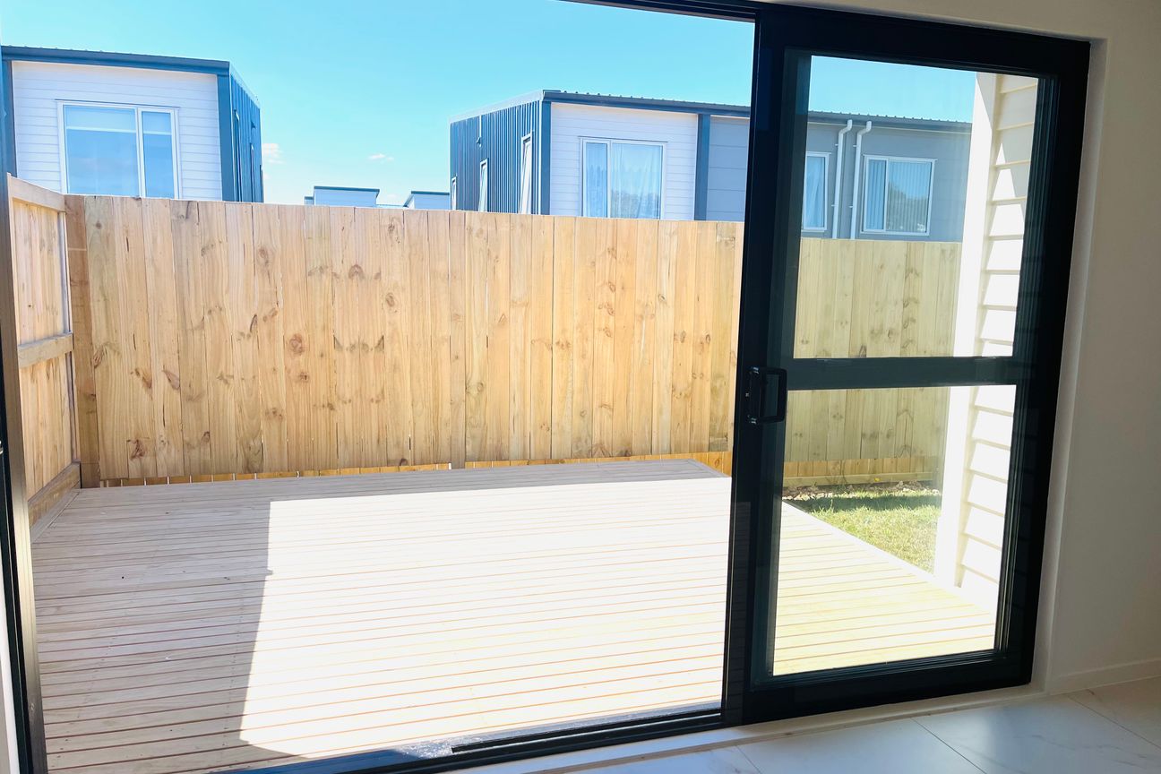 Brand New Modern Two Bedroom - Widok 5