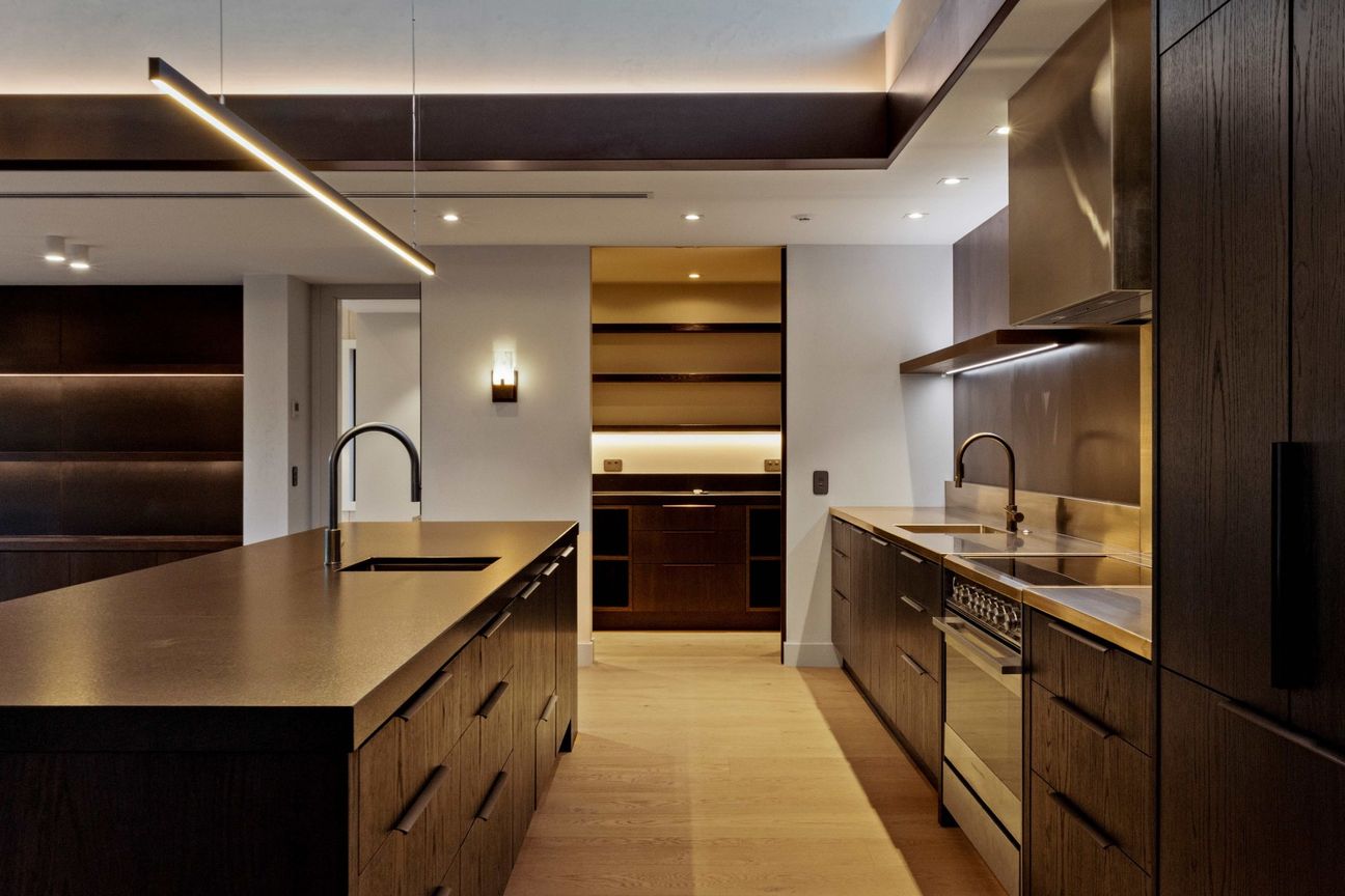 A MASTERPIECE IN MILLBROOK - Meer