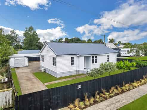 10 Buchanan Road, Kingseat